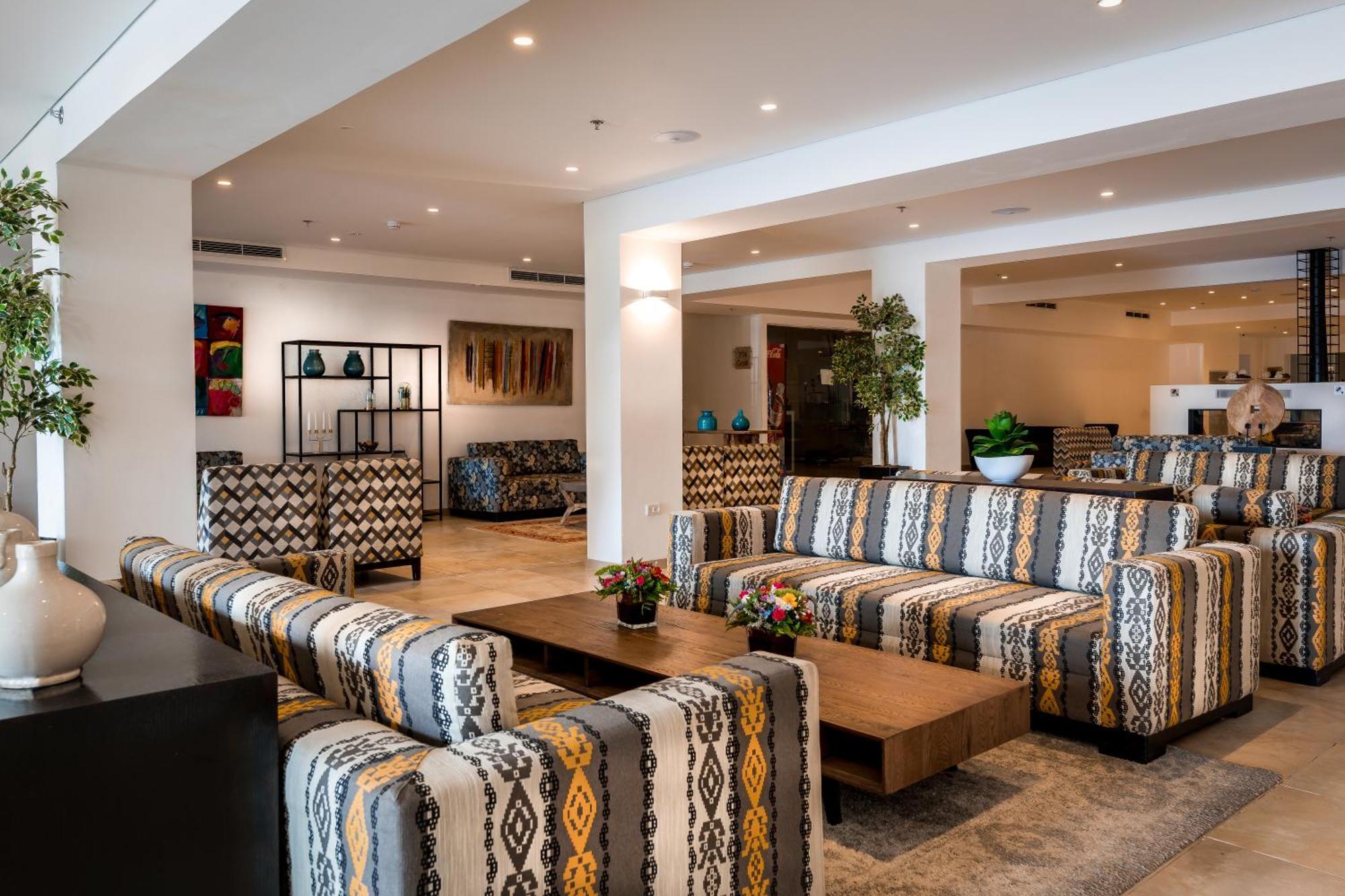C Hotel Neve Ilan Exteriér fotografie