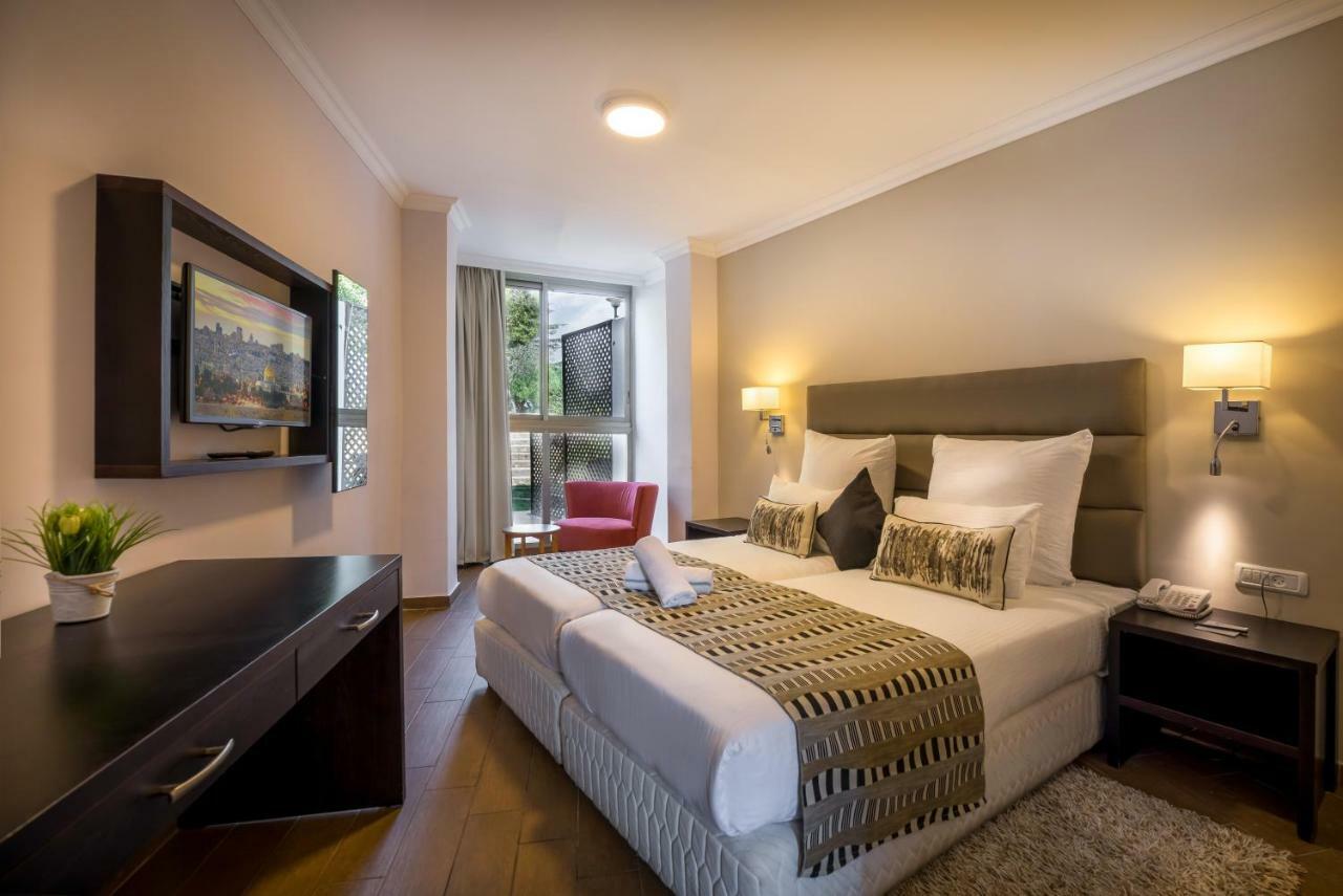 C Hotel Neve Ilan Exteriér fotografie